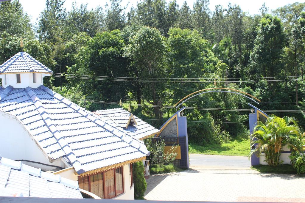 מאננטהוואדי Wayanad Gate Resort מראה חיצוני תמונה