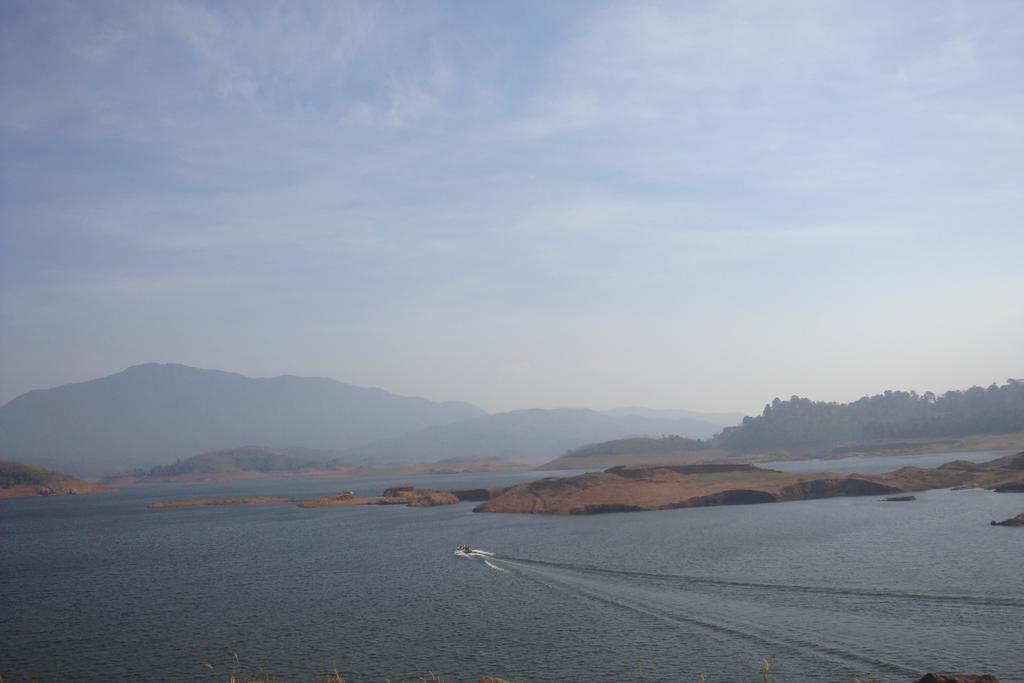 מאננטהוואדי Wayanad Gate Resort מראה חיצוני תמונה